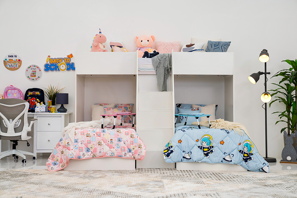 Multi-Layer Kids Bunk Bed with Storage